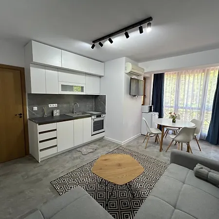 Sunrise Golden Sands Apartament Warna