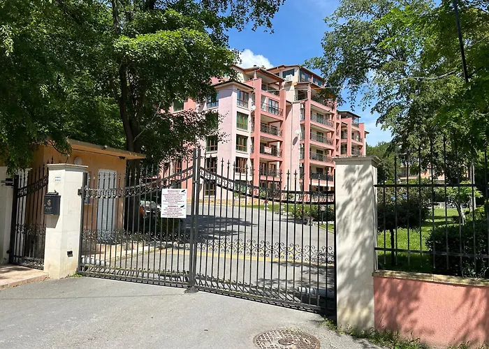 Sunrise Golden Sands *